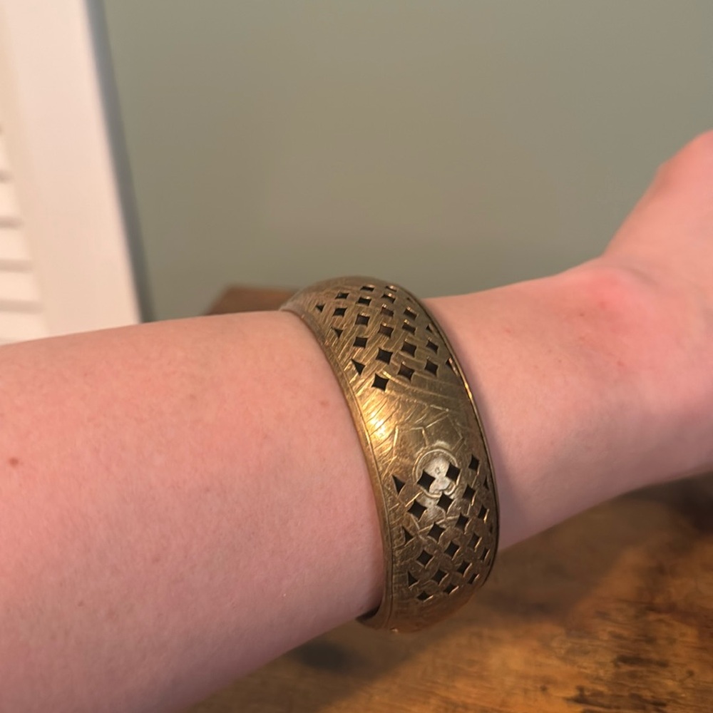 Vintage Gold Bangle Bracelet, Metal, Carved, Etched, Diamond Design, Retro, Boho